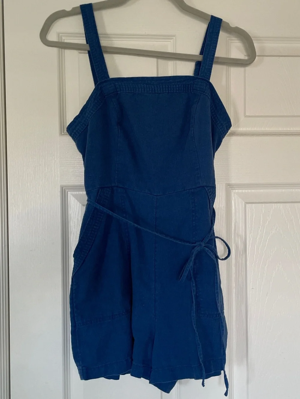Old Navy Linen Blend Blue Romper with Tie Waist - Small